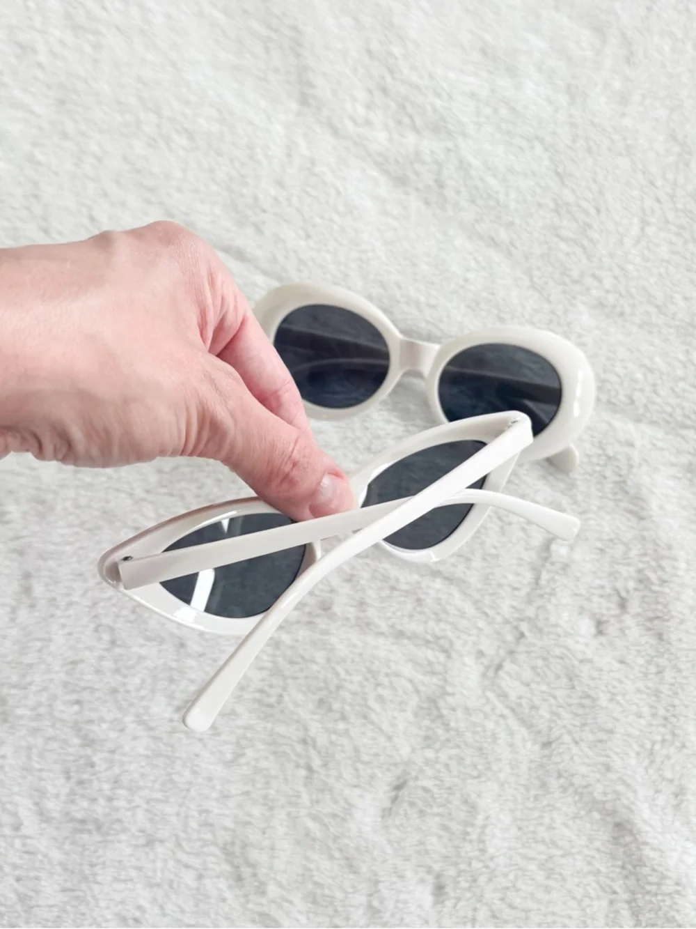 Kids White Retro Sunglasses Bundle